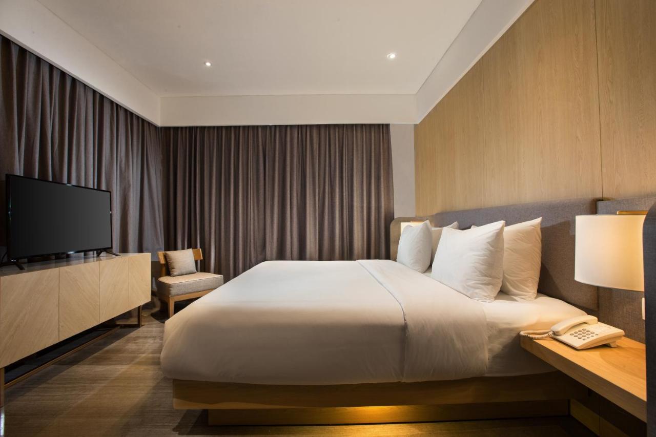 Hotel Santika Garut Extérieur photo