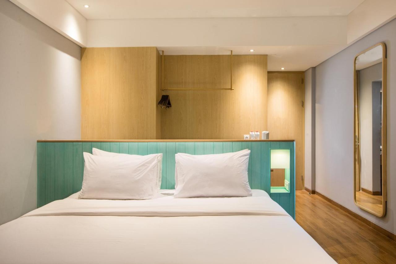 Hotel Santika Garut Extérieur photo